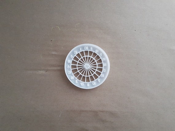 Dart Board Sport Game Pub Shape Cookie Cutter Dough Biscuit Pastry Fondant Stamp