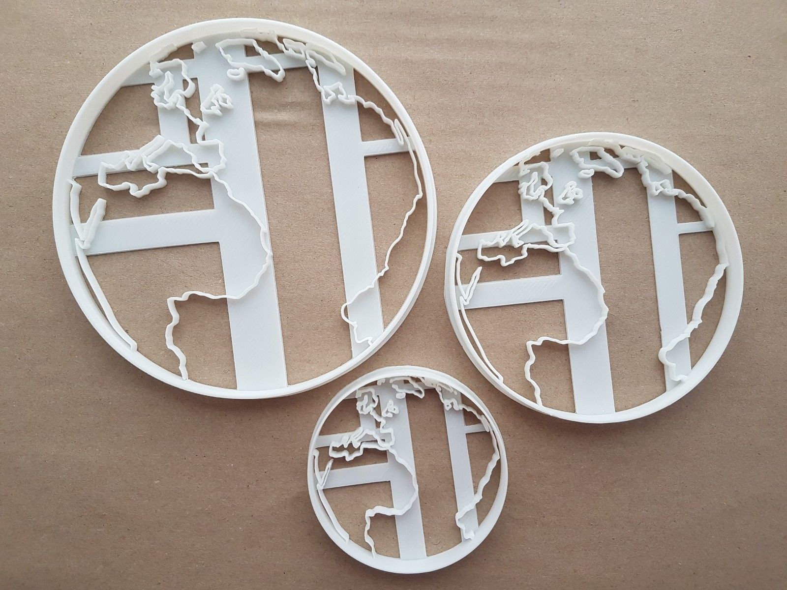 Planet Earth World Globe Shape Cookie Cutter Dough Biscuit Pastry Fondant Sharp