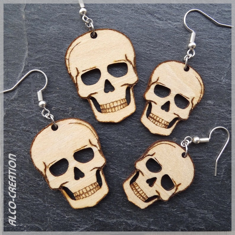 Boucles d'oreilles Tête de mort image 1