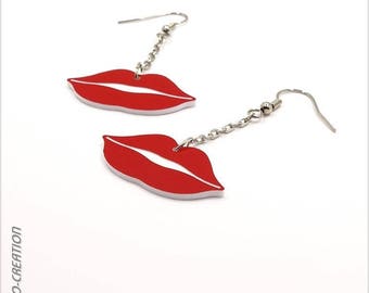 Boucles d'oreilles bouche (rouge/blanc)