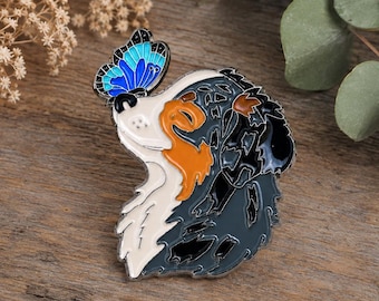 Pin's en émail Berger Australien | Pin's Chien Australien | Cadeau pour amoureux des papillons et des chiens