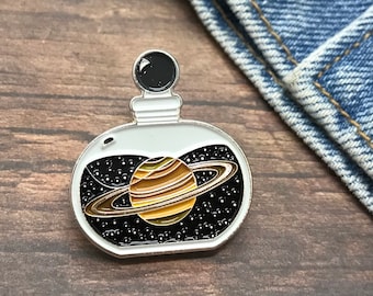 Saturn Planet en Potion Enaml Pin Cadeau