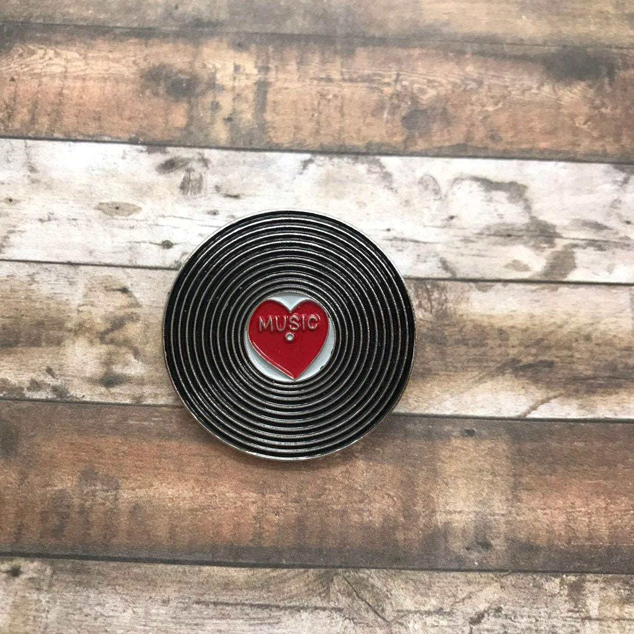 Love Music Vinyl Record Enamel Pin Music Heart Musician Gift Lapel Pin Badge