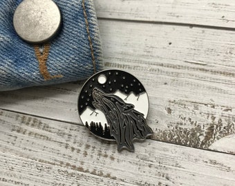 Wolf Howling to Moon Enamel Pin | Wanderlust, Mountains Badge | Gift | Lapel Pin, Badge |  Gift