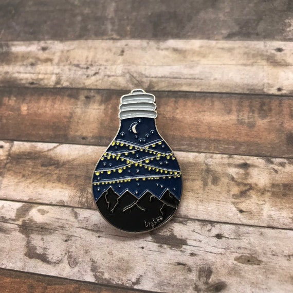 Star Gazing Lightbulb Enamel Pin: Fairy Lights Astrology Badge