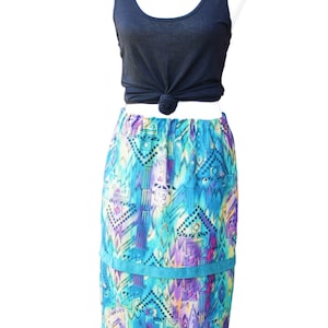 80s Vintage Green Abstract Pencil Skirt Tribal Print Retro Print Size Medium Large