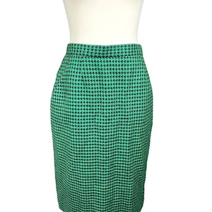 90s Vintage Green Black Houndstooth Skirt Size 10 Wool JH Collectibles