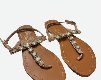 Madeline Stuart Flat Thong Sandals Neutral Cream Bling Crystals Size 6M