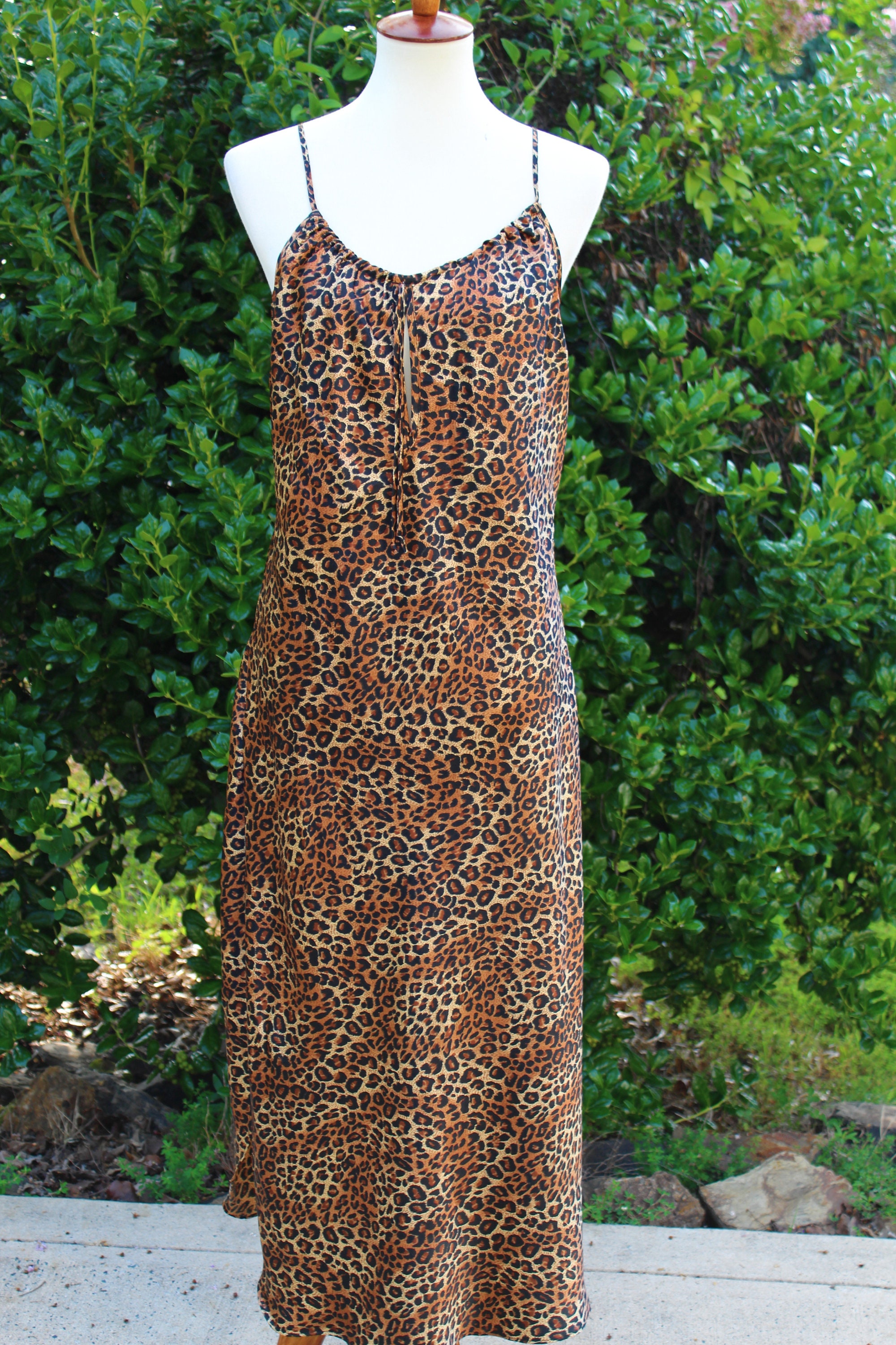 how to use angelus paint on fabric