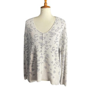 Leopard Print Sweater Boucle Textured Pullover Large V-Neck Relaxed