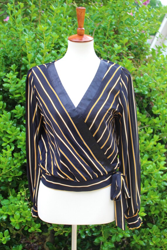 Early 2000s Gold and Silver Olive Green and Clear Sto… Gem