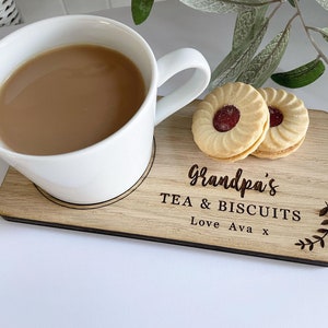 Personalised Tea and Biscuits Tray Gift  Mummy/Dadd/Grandad/Nana etc TT34