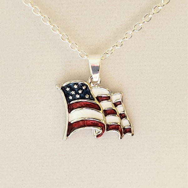 USA Flag Necklace / Patriotic Jewelry For America Lovers