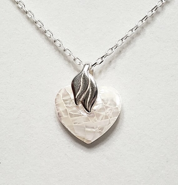 シルバー925 フルール・ド・リス ハート型ネックレス 925シルバー