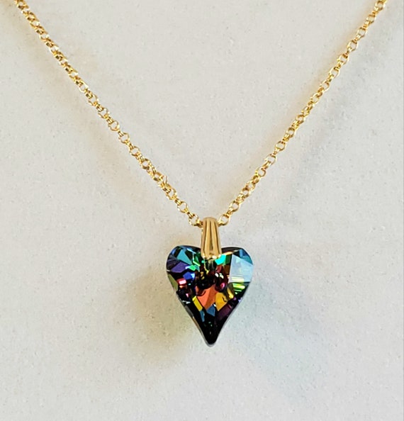 Multicolor Scalloped Pinched Crystal Necklace Multicolor Scalloped Pinched Crystal Necklace