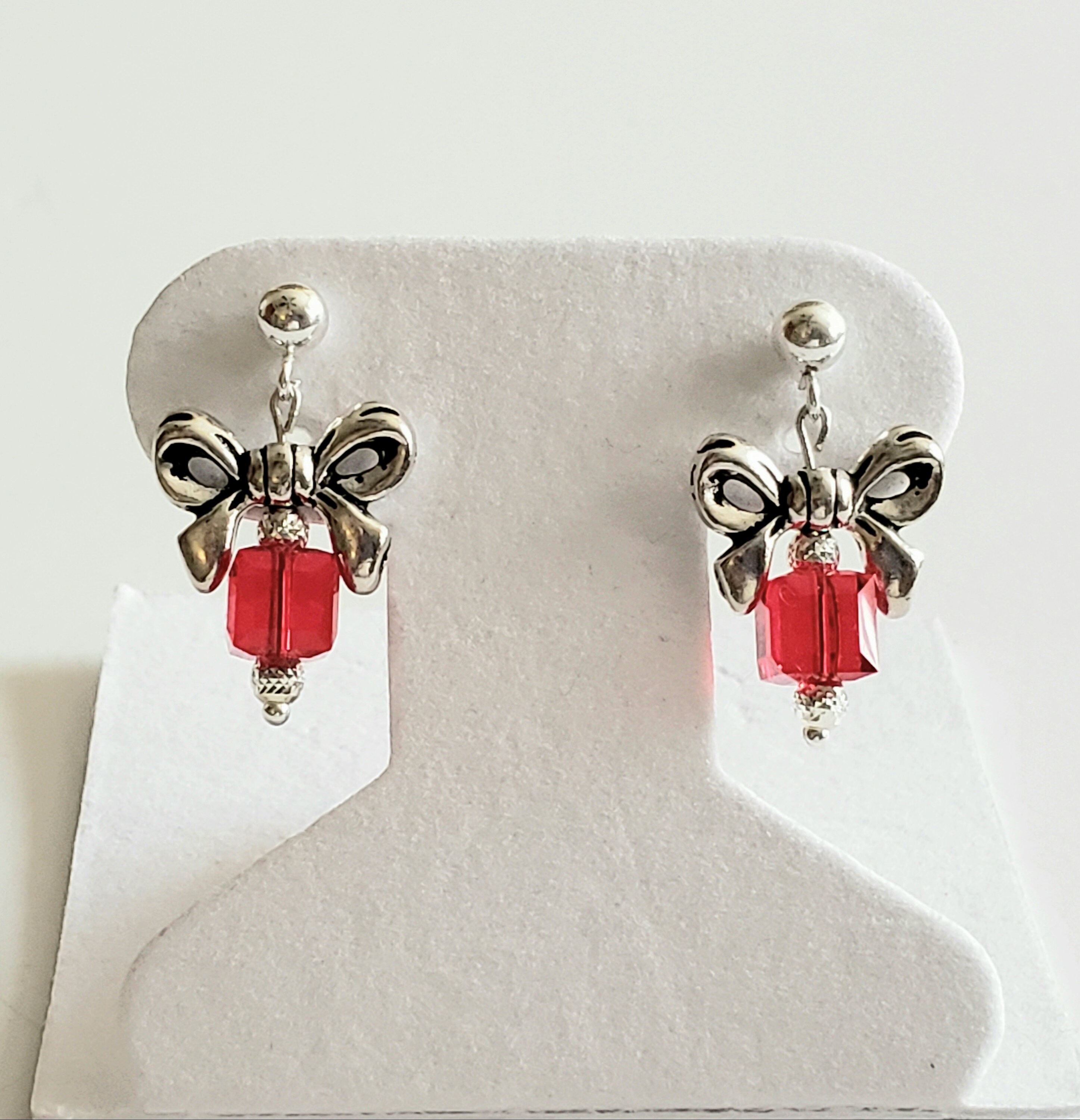 Red Crystal Dangling Earrings in Swarovski Faceted Crystal Etsy