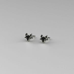 Fox ~ Petit 925 Sterling Silver stud earring