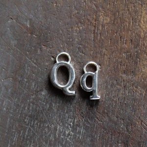 Letter Q initial Pendant