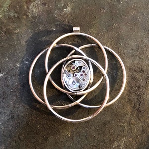 Rosette - Silver necklace with circles and vintage gears, art. 294