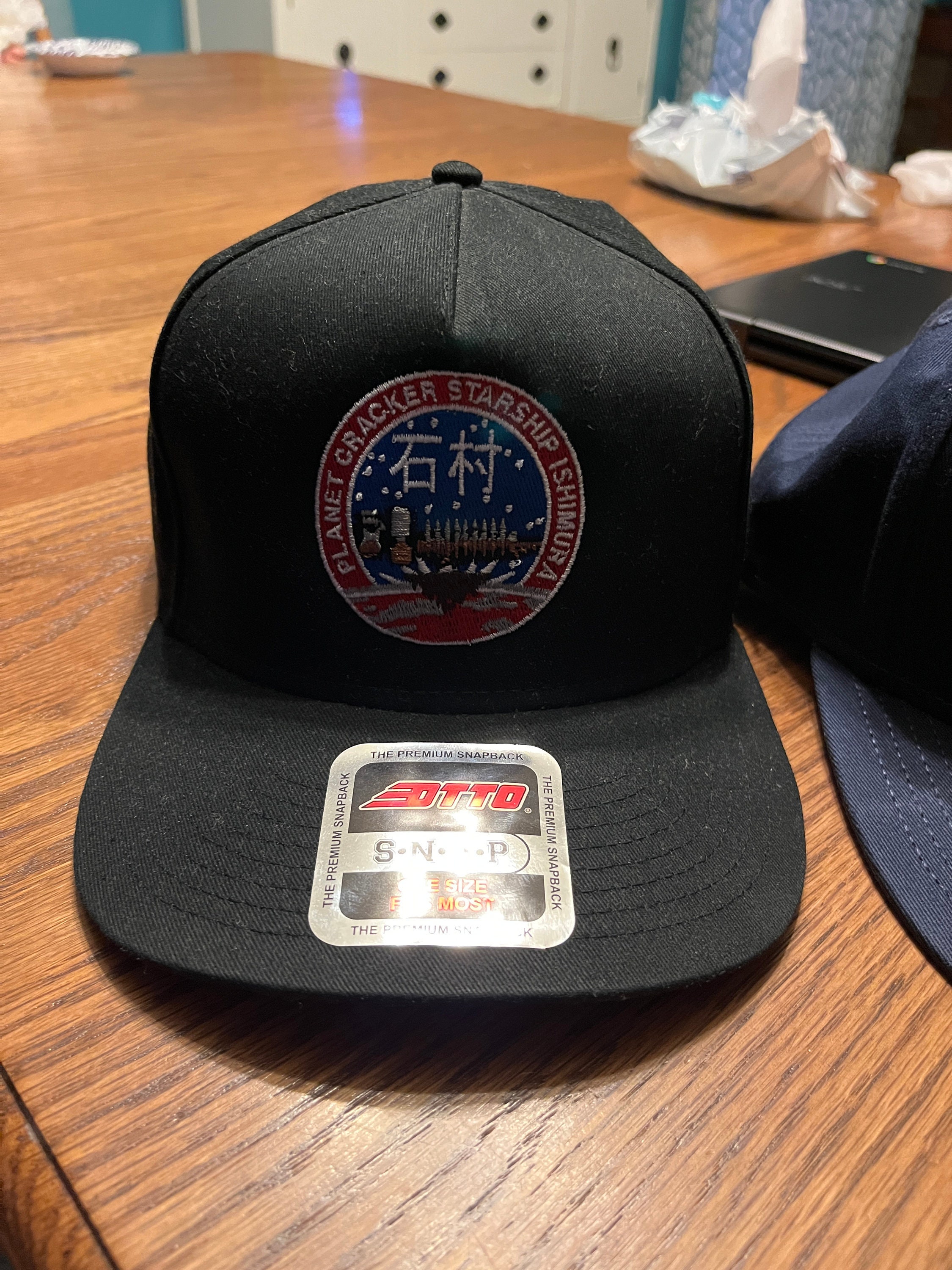 激レア‼️美品、capras  space  shooter  SS2012D Dead Space: Planet Cracker Starship Ishimura Hat - Etsy