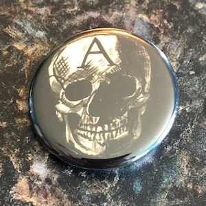 Ace of Spades Skull Button