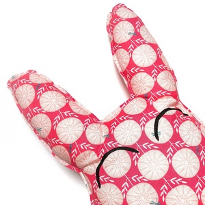 Coussin LAPIN GEANT image 1