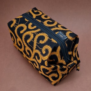 Large African Print Wash Bag, Unisex Toiletry Bag | Akin Print