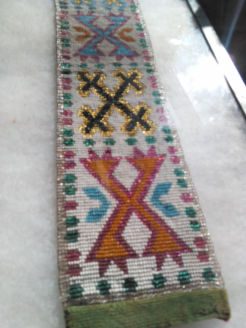 North American Indian Glass Bead Work Beautiful X Designs Case Not Included Antique Indian bead Work