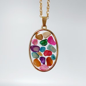 Halskette, bunter Anhänger