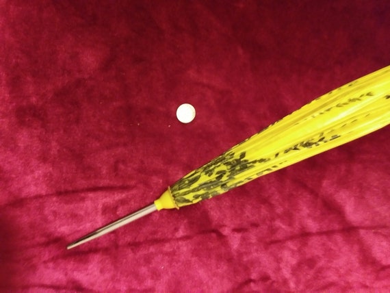 Vintage Victoria Appeal Umbrella 1970s - image 3