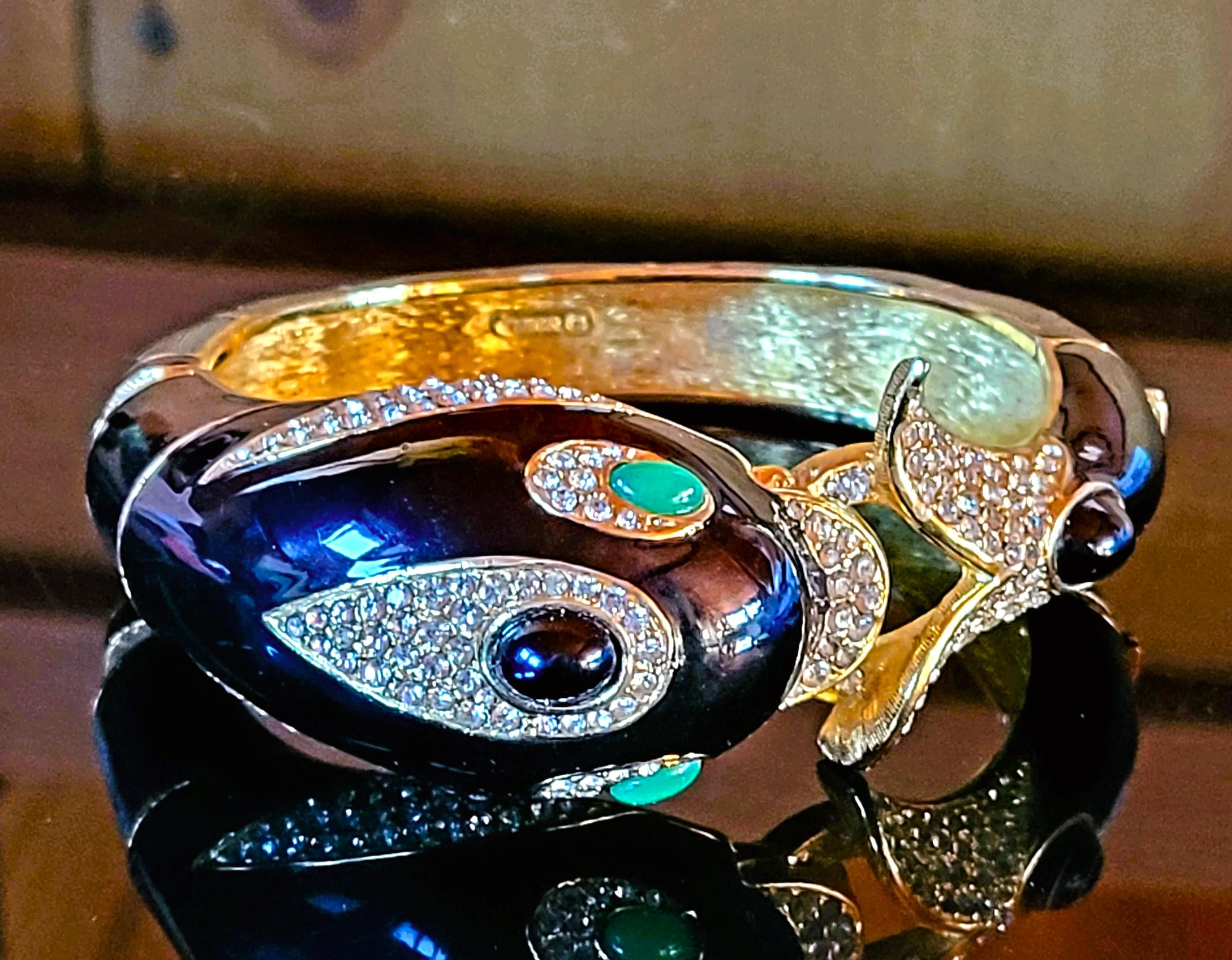 Ciner ブレスレット Vintage Ciner Gold Plated Bracelet,Signed. For Sale at Ruby Lane