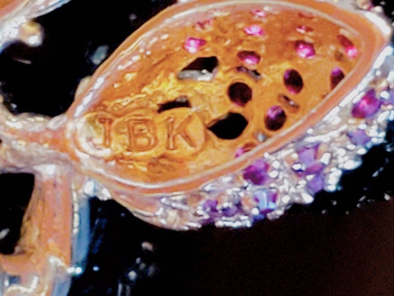 Camrose & Kross Berry Brooch - Jacqueline Kennedy Jewelry