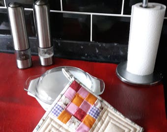 Sunny Side-up quilted pot holder