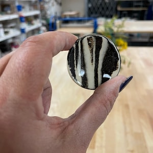 1.5” Mini marbled plate A145