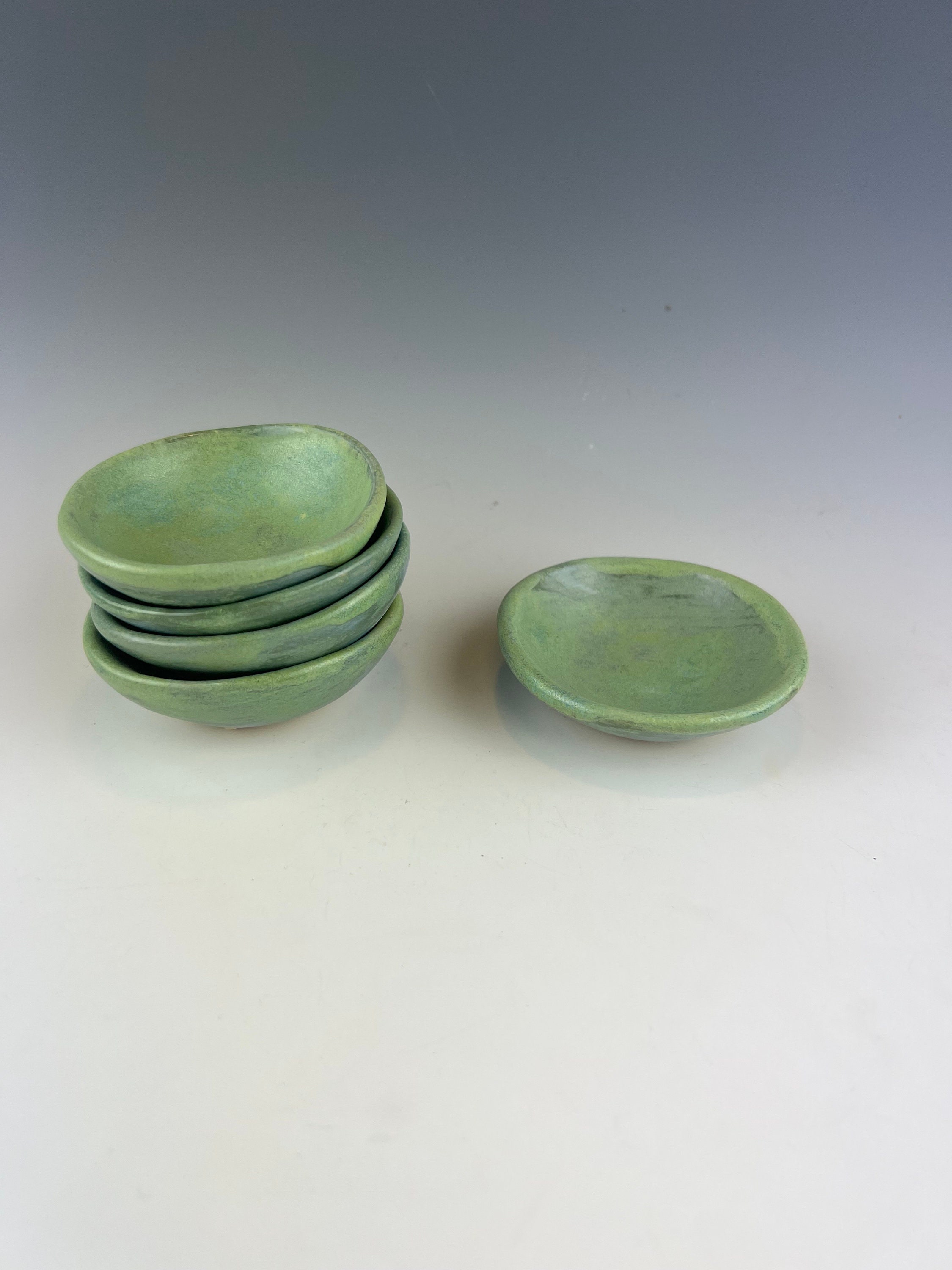3” green shino mini bowl b061