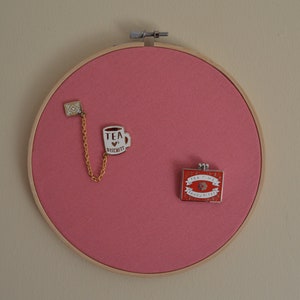 Pin Board, Pin Display, Badge Display, Pin Holder, Pin Collection, Enamel Pins, Pins, Brooches, Lapel Pin, Fabric Embroidery Hoop, 20cm, 8 image 3