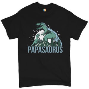 Papasaurus T-shirt Happy Father&#39;s Day, T-Rex, Dinosaur, Grandpa, Daddy, Gift for New Dad, Fatherhood, Gift for Men, Dadlife Men&#39;s Tee