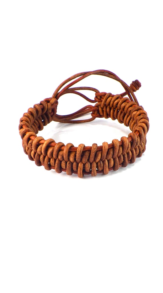 Adjustable hand woven leather bracelet, unisex leather bracelet