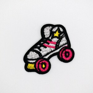 Parche termoadhesivo de patines de colores/Insignia de patinaje/Parche decorativo/Bordado DIY/Aplique bordado/Regalo para amantes del deporte/Regalo para amantes del patinaje imagen 2