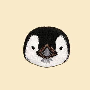 Iron-On Penguin Head Patch/Nature Animal Head Badge/Penguin Head Badge/Decorative Patch/DIY Embroidery/Embroidered Applique/Penguin Lover