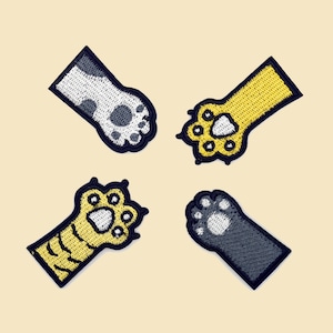 Cat Dog Paw Iron-On Patch/Animal Badge/Pet Patch/Cartoon Animal Patch/Decorative Patch/DIY Embroidery/Embroidered Applique/Pets Lover Gift