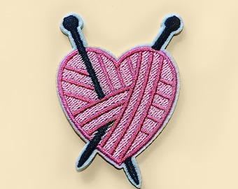 Large Knitting Needles Heart Shape Iron On Patch/Love Knitting/Needles With Ball Of Wool/Cute Patch/Fun Patch/Appliqué patch/DIY Embroidery