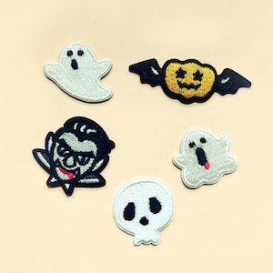 Stick-On Halloween Haunt Collection Patch/Spooky/Halloween Patches/Self-adhesive Patch/Decorative Patch/DIY Embroidery/Embroidered Applique