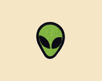 Alien Face Iron On Patch/Alien Badge/ET Patch/DIY Embroidery/Decorative Patch/Embroidered Applique/Applique Motif/Ufo ET Lover Gift