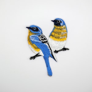 Iron-On Two Eastern BluebirdsPatch/Animal Badge/DIY Embroidery/Decorative Patch/Embroidered Applique/Applique Motif/Garden Birds Lover Gift image 2