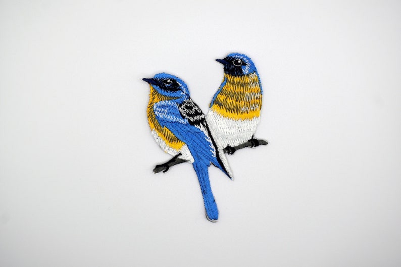 Iron-On Two Eastern BluebirdsPatch/Animal Badge/DIY Embroidery/Decorative Patch/Embroidered Applique/Applique Motif/Garden Birds Lover Gift image 2