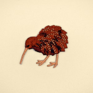 Iron-On Kiwi Bird Patch/Nature Bird Badge/New Zealand Animal/Decorative Patch/DIY Embroidery/Embroidered Applique/Cute Patch/Bird Lover Gift