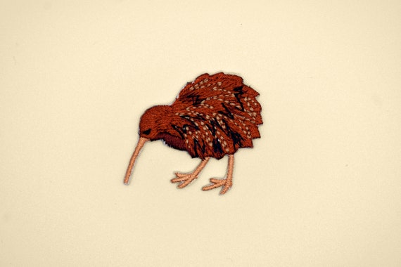 Iron-On Kiwi Bird Patch/Nature Bird Badge/New Zealand Animal/Decorative Patch/DIY Embroidery/Embroidered Applique/Cute Patch/Bird Lover Gift