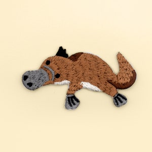 Écusson ornithorynque thermocollant/insigne animal nature/insigne ornithorynque/écusson décoratif/broderie bricolage/appliqués brodés/écusson mignon/cadeau pour amoureux des animaux