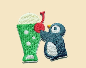 Stick-On Funny Penguins Patch/Animal badge/DIY Embroidery/Decorative Patch/Embroidered Applique/Applique Motif/Accessory Badge/Penguin Lover